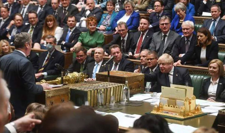 যুক্তরাজ্যের ২৮৭ এমপির বিরুদ্ধে রাশিয়ার নিষেধাজ্ঞা