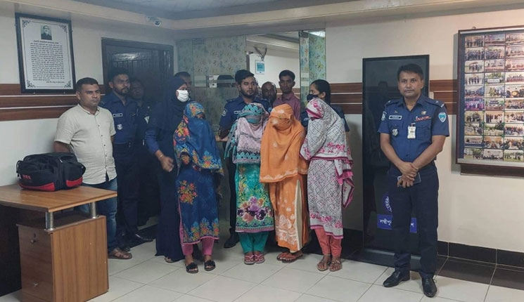 নিখোঁজের ৩২ ঘণ্টা পর সেই ৪ কিশোরী উদ্ধার