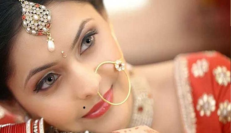 নারীদেহে কোথায় তিল থাকলে তা সৌভাগ্যের লক্ষণ