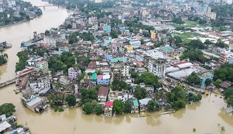 সিলেটে বন্যার পানি বাড়ছে, পানিবন্দি ১৫ লাখ মানুষ