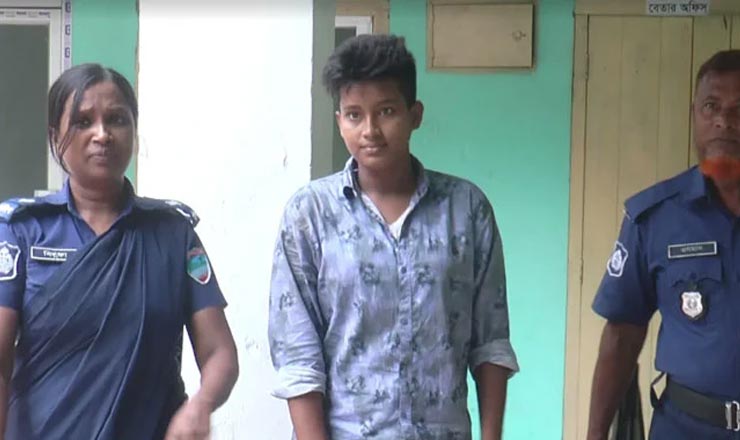 যশোরে পুরুষ সেজে প্রেম, তরুণী গ্রেপ্তার