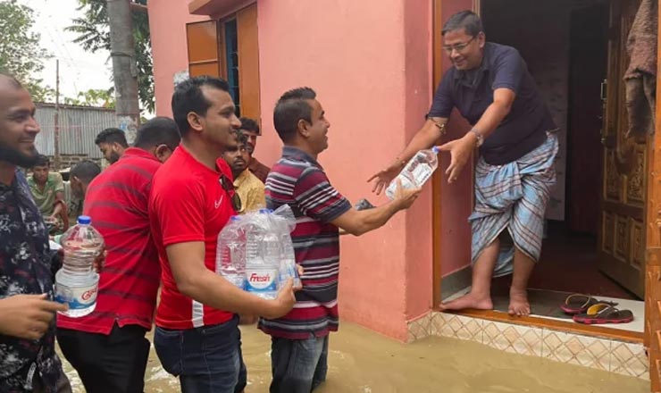 সিলেটে বন্যাদুর্গত এলাকায় যুবলীগের ত্রাণ সহায়তা অব্যাহত