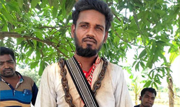 ২০ কেজি শিকল ও ৫টি তালাসহ জহুরুলকে দাফন
