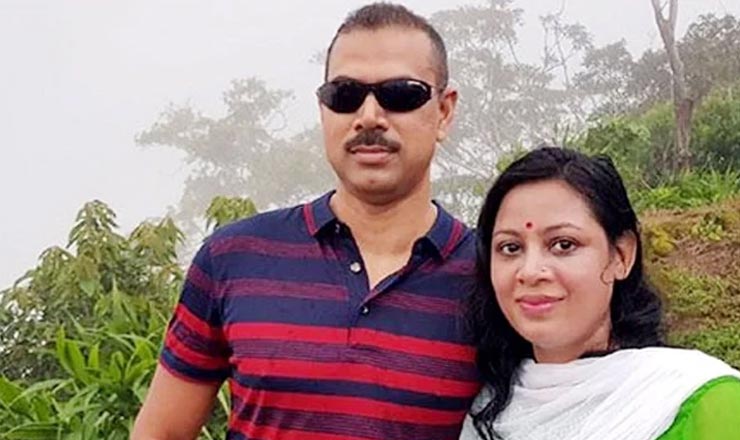 আত্মসমর্পণ করলেন সাবেক ওসি প্রদীপের স্ত্রী চুমকি