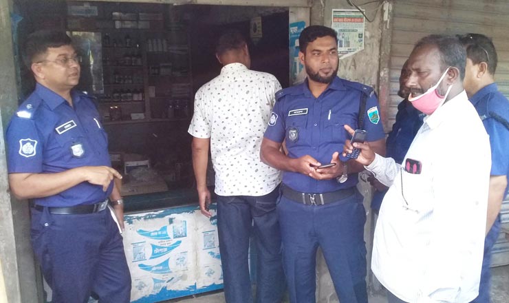 বাগমারায় প্রণোদনার সার বিক্রি, ঝিকরা চেয়ারম্যানসহ ৪ জনের নামে মামলা