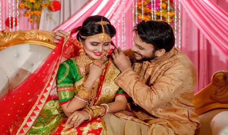 কোন বয়সে বিয়ে করলে রোম্যান্স থাকবে সারাজীবন? উত্তর শুনে অবাক হবেন আপনিও