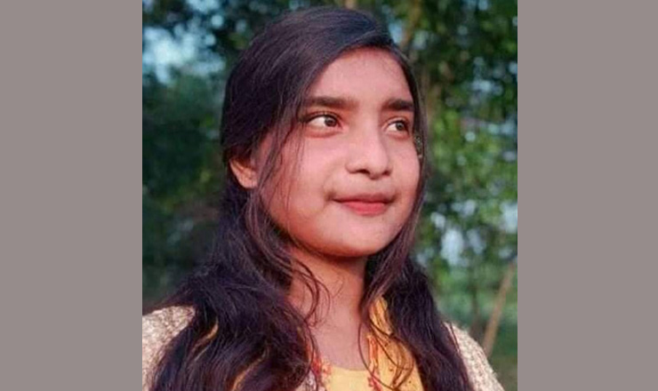 ঢাকা জেলার সেরা শিক্ষার্থী কে এই ঝিলিক খান