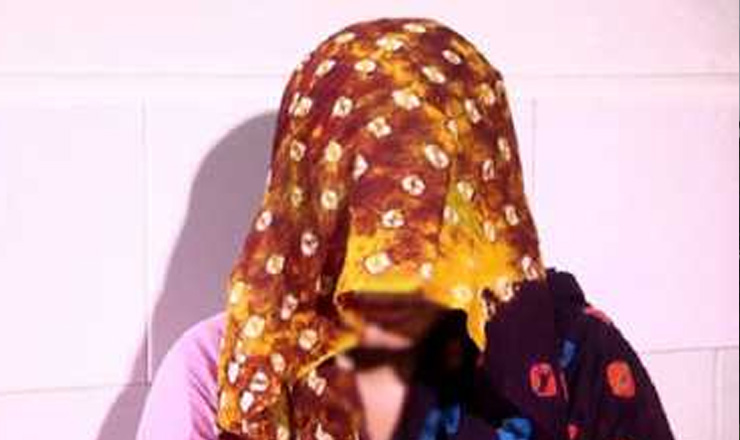 বগুড়ারায় অস্ত্রের মুখে গৃহবধূকে ধর্ষণ