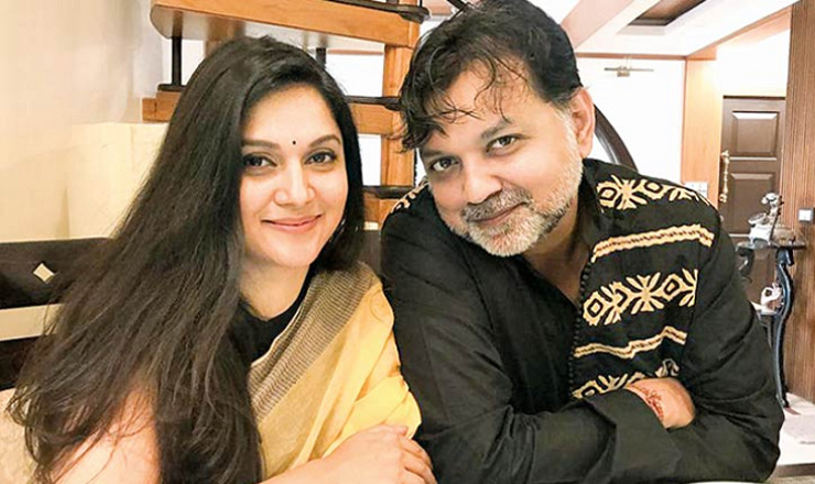 স্বামীর অফুরন্ত ভালোবাসা, তাও কেন পরপুরুষের প্রেমে পড়েন মহিলারা?