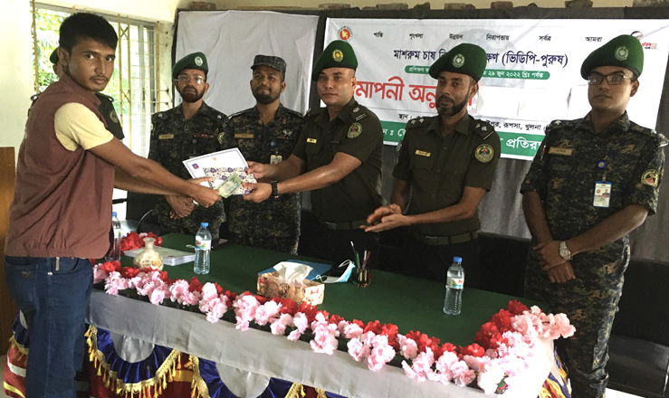 খুলনা ভিডিপি সদস্যদের মাশরুম চাষ বিষয়ক প্রশিক্ষন