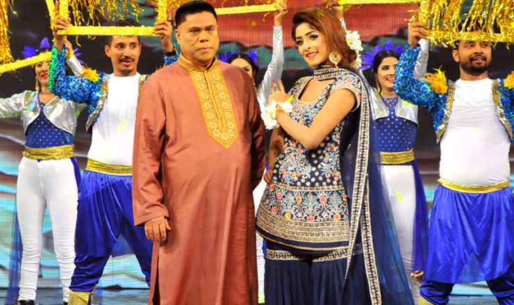 এবার ‘রঙের দুনিয়া’ নিয়ে আসছেন মাহফুজুর রহমান