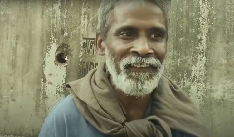 ‘সাদা সাদা কালা কালা’ গানে ফের আলোচনায় হাশিম মাহমুদ