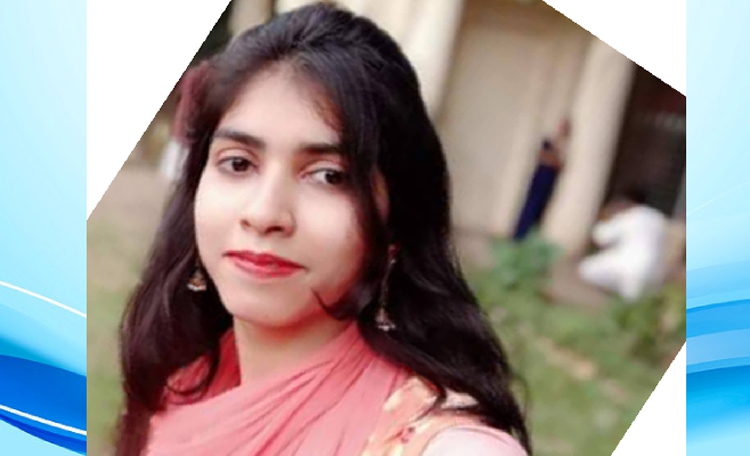 রিকশা থেকে পড়ে ইডেন কলেজের ছাত্রী নিহত