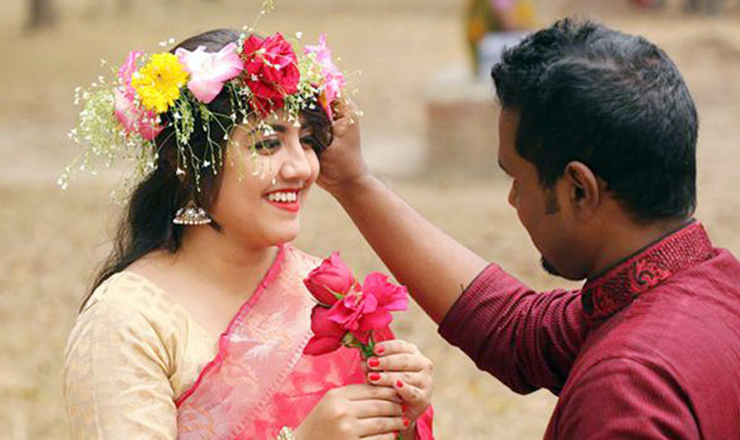 অবিবাহিতের শীর্ষে যে বিভাগ