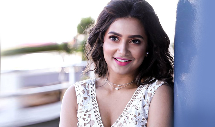 বৌদি ক‍্যান্টিনের পর এবার ভাতের হোটেল! অভিনয় ছেড়ে কি খুন্তি ধরলেন শুভশ্রী?