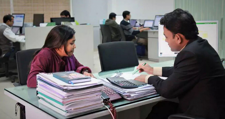 দেশে মার্কিন সংস্থায় চাকরি, বেতন দেড় লাখের বেশি