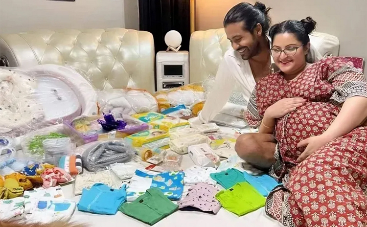 পুত্র সন্তানের মা হচ্ছেন পরীমনি! যে নাম রাখা হলো