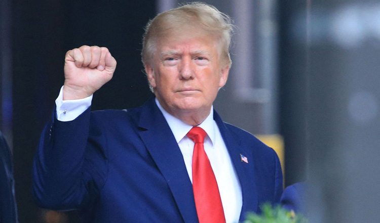 মার্কিন বিচার বিভাগের বিরুদ্ধে মামলা ঠুকলেন ট্রাম্প