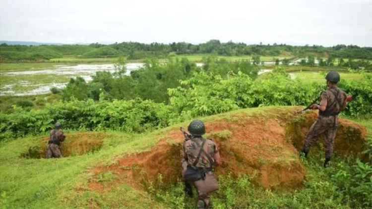 সীমান্তে এখনই সেনাবাহিনী মোতায়েনের কথা ভাবছেনা সরকার