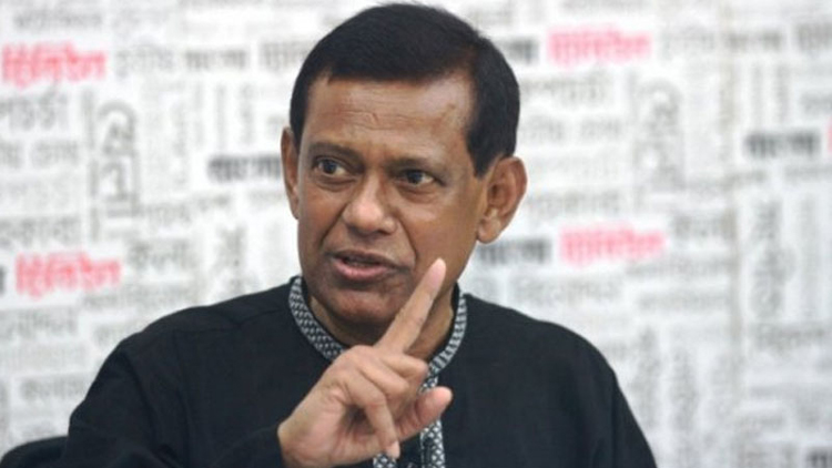 পল্টনে বিচারপতি মানিকের ওপর হামলায় মামলা