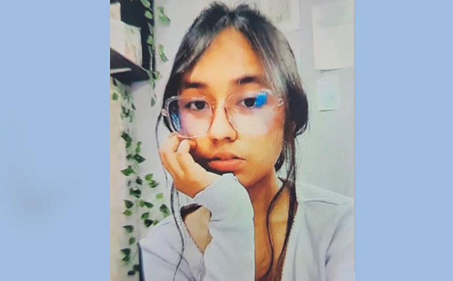 প্রাইভেট না পড়ায় ফেল করানোর অভিযোগ, কলেজছাত্রীর আত্মহত্যা