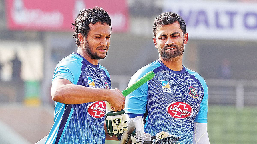 ভারতের বিপক্ষে ছিটকে গেলেন তামিম অধিনায়ক সাকিব!