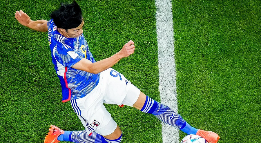 জাপানের যে বিতর্কিত গোলে জার্মানি বাদ পড়ল