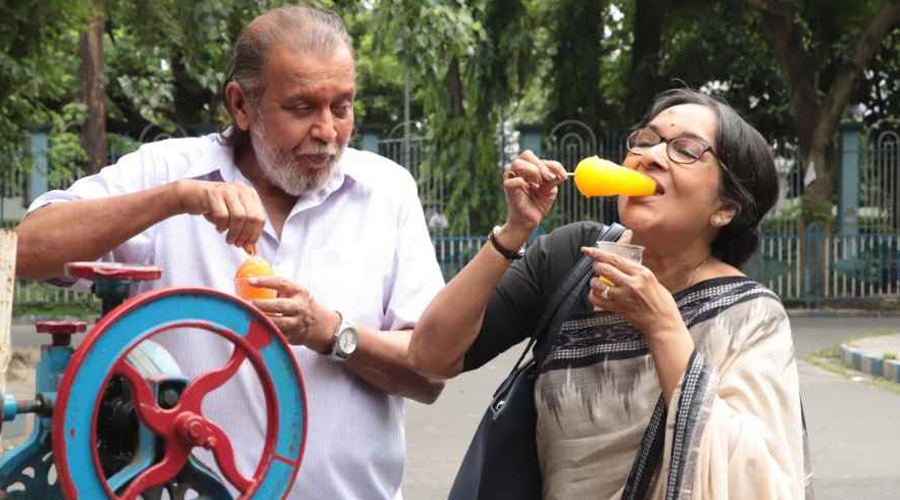 কেমন হল দেব-মিঠুনের ‘প্রজাপতি’? জানাচ্ছে আনন্দবাজার অনলাইন