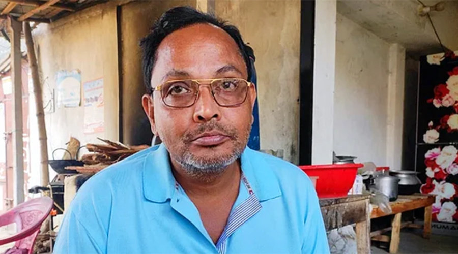 মুক্তিযোদ্ধা ম. ইনামুল হককে চড় মারা ব্যক্তি কৃষক লীগের নেতা