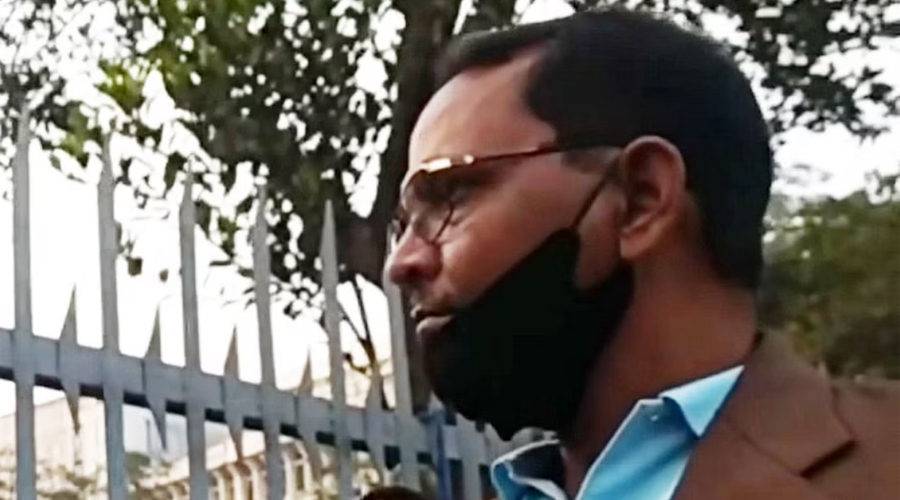 শাহবাগে প্রকৌশলী ইনামুলকে চড়, নেওয়া হয়নি কোনো ব্যবস্থা