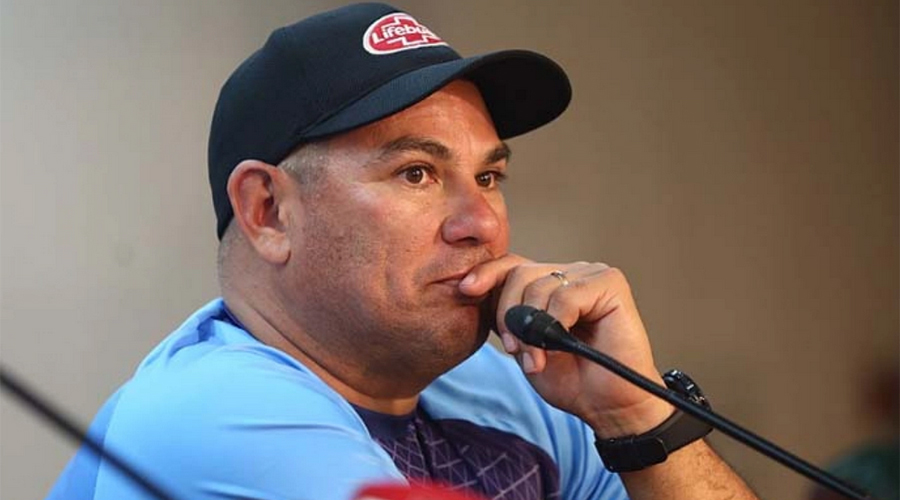 পদত্যাগ করলেন ডমিঙ্গো, টি-টোয়েন্টিতে ফিরছেন শ্রীরাম