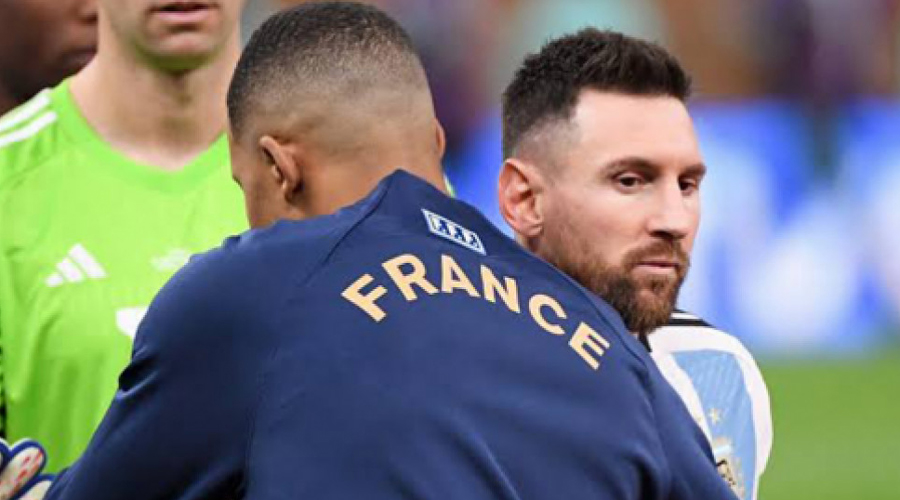 ফাইনালে মেসির কানে কী বলেছিলেন এমবাপ্পে?