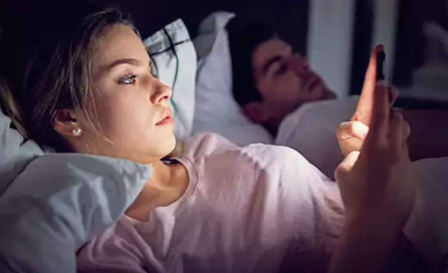 অন্য পুরুষের কাছে ছুটে যান স্ত্রী, জেনেও কেন না জানার ভান করেন স্বামী? জানালেন নিজেই