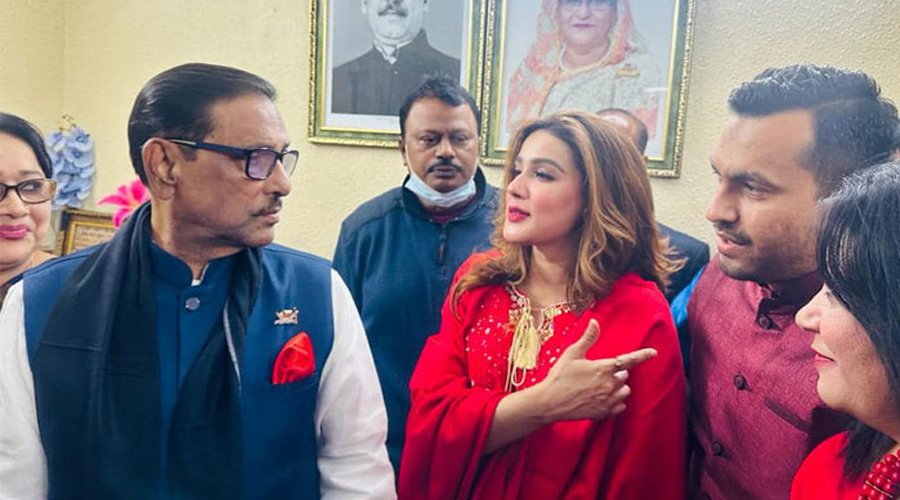 আ.লীগের মনোনয়ন পেলেন না মাহিয়া মাহি 