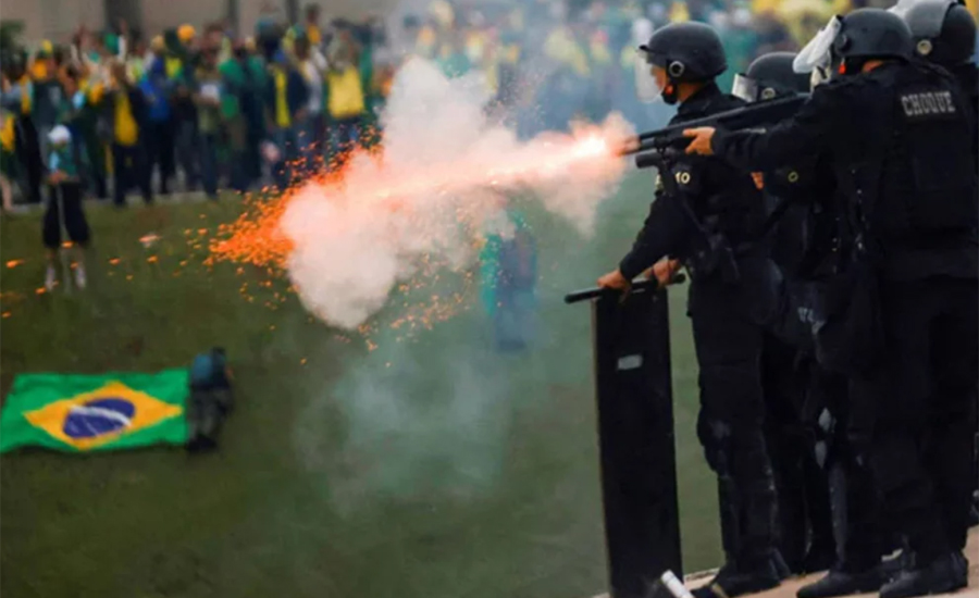ব্রাজিলে কেন এই নজিরবিহীন তাণ্ডব? 