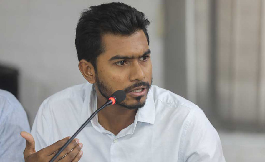 দেশে ফিরলেন নুর