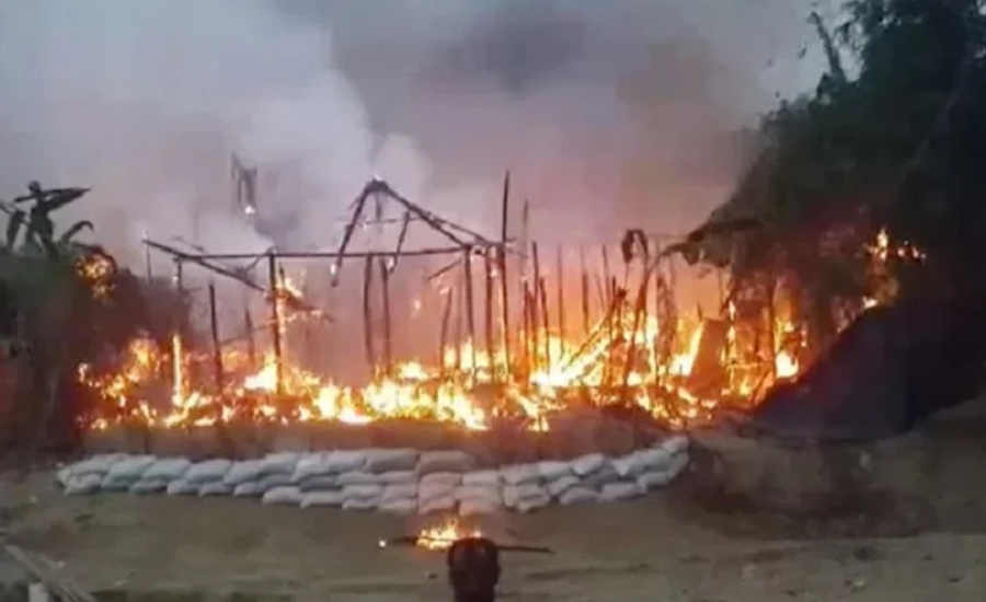 দিনভর গোলাগুলির পর তুমব্রু রোহিঙ্গা ক্যাম্পে আগুন