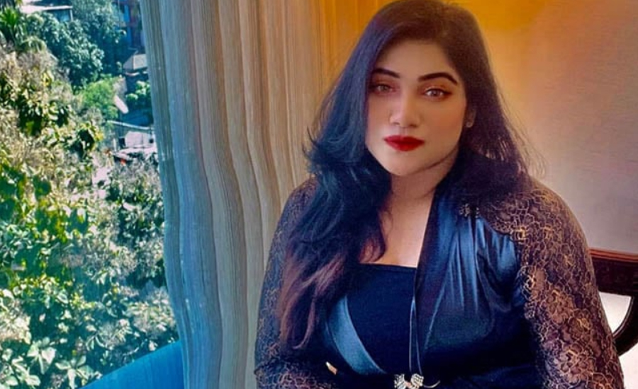 ইভার বিয়ের ফাঁদে সর্বশান্ত শতাধিক