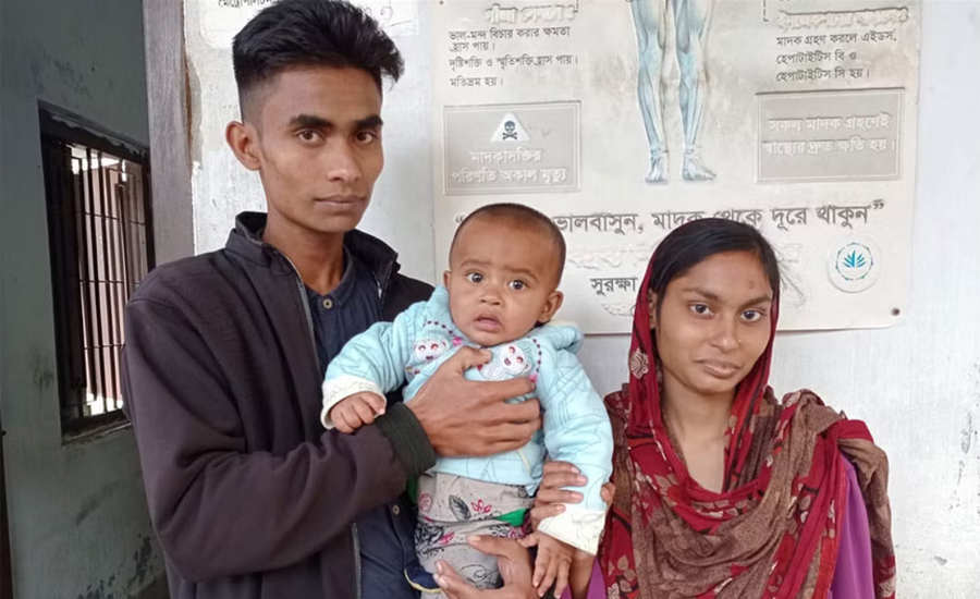 আদালতে শিশুর কান্নায় তালাকপ্রাপ্ত দম্পতির ফের বিয়ে