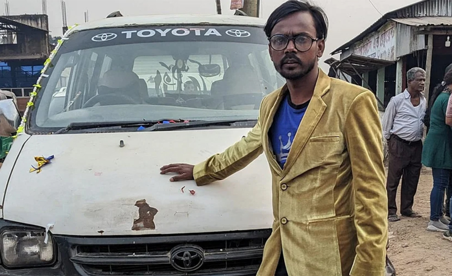 হিরো আলমকে উপহার দেওয়া গাড়ির ফিটনেস নেই, বিআরটিএর পাওনা ৫ লাখ টাকা