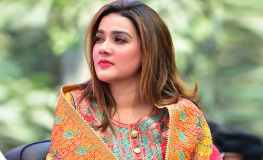 কবে মা হচ্ছেন মাহিয়া মাহি, জানালেন নিজেই