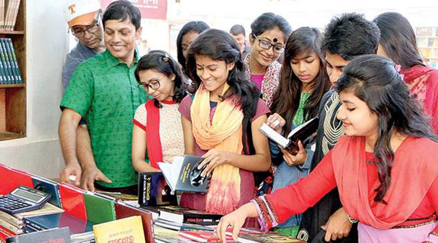 একুশে বইমেলায় জঙ্গি হামলার হুমকি দিয়ে উড়োচিঠি