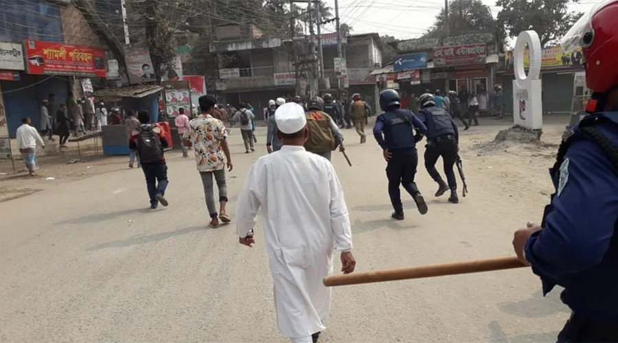 অবশেষে কাদিয়ানী জলসা বন্ধ, ১০ ঘণ্টা সংঘর্ষে ঝরল ২ প্রাণ