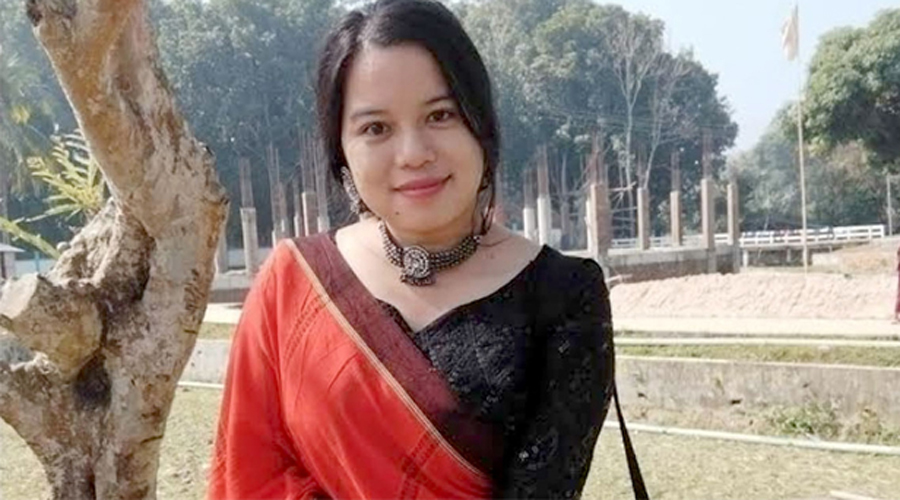 চট্টগ্রামে নারী এনজিও কর্মীকে প্রকাশ্যে গলা কেটে হত্যা