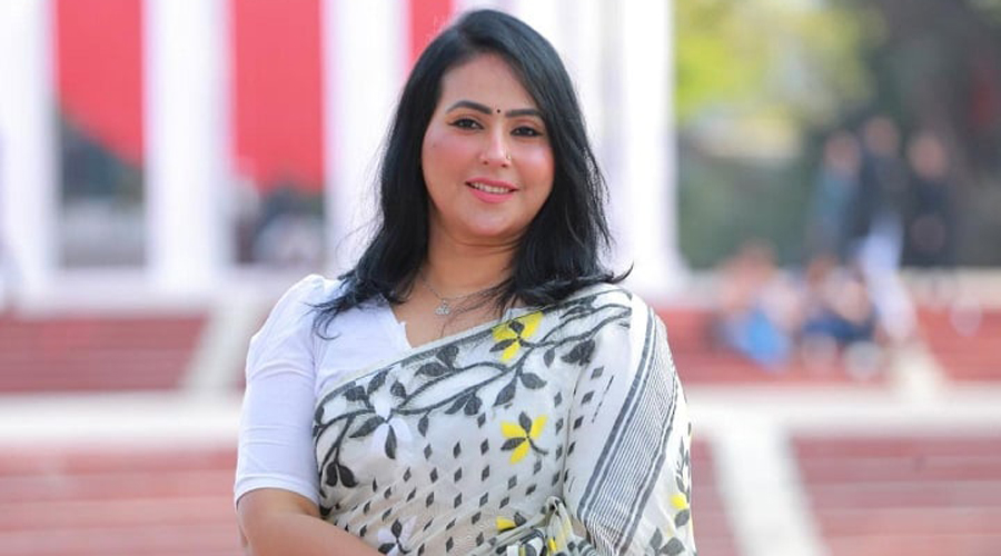 ৪২ জনের মধ্যে একমাত্র নারী প্রার্থী লাজুক