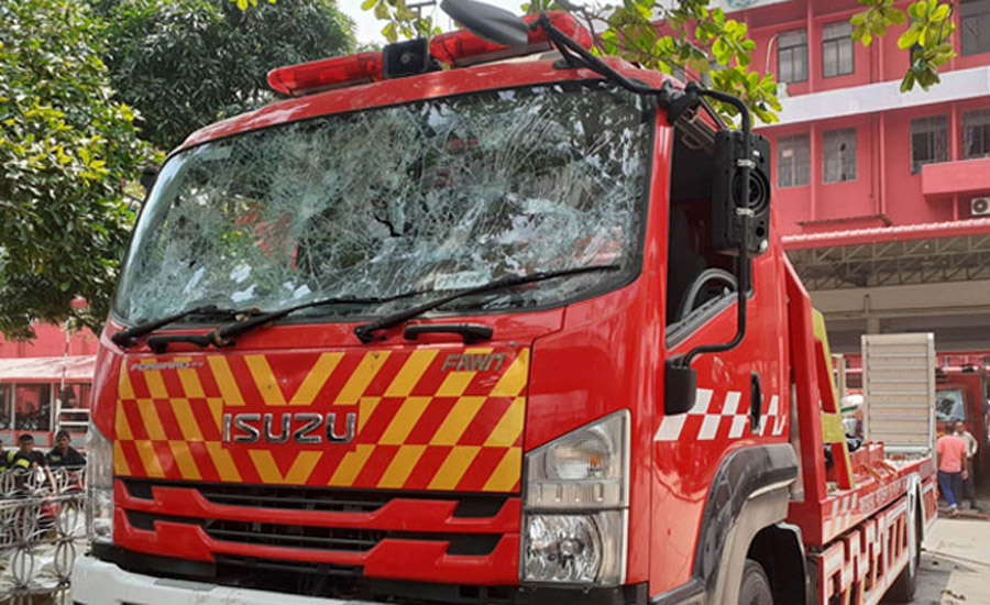 ফায়ার সার্ভিসে হামলাকারীদের বিরুদ্ধে ব্যবস্থা নিতে নির্দেশ প্রধানমন্ত্রীর