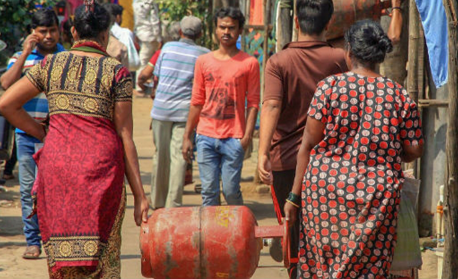 ফের বাড়লো এলপিজির দাম