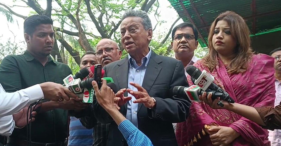 মার্কিন ভিসা নীতি বিএনপির জন্য সুযোগ না ঝুঁকি?