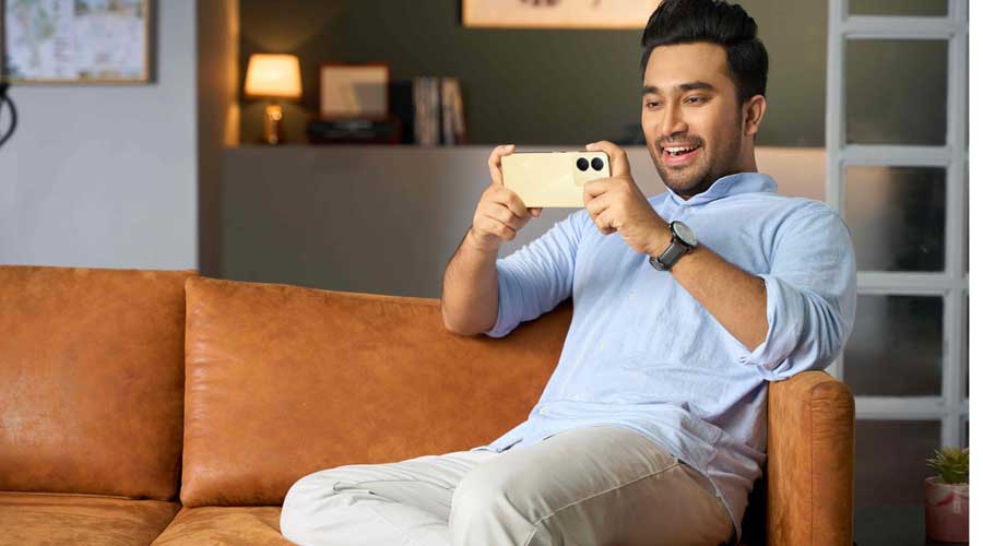 ওয়াই সিরিজের নতুন স্মার্টফোন নিয়ে এলো ভিভো
