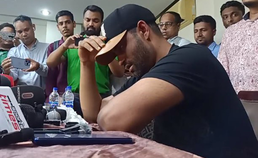 চোখের জলে আন্তর্জাতিক ক্রিকেটকে বিদায় বলে দিলেন তামিম